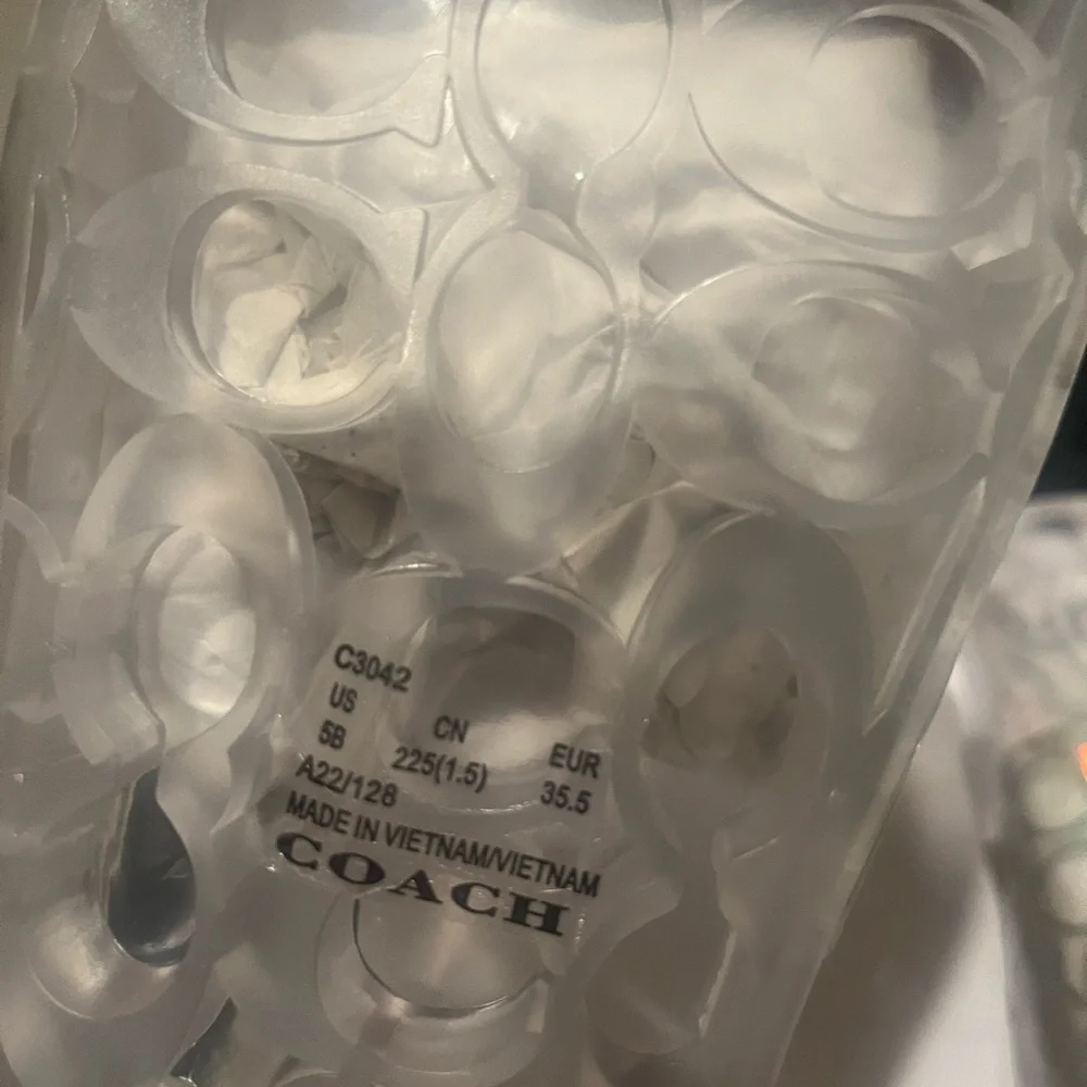 Coach slides sandals 🩴 clear size 5.5 new with tags 🏷️ 🔥🔥🔥🔥🔥🔥🔥 - Picture 6 of 13